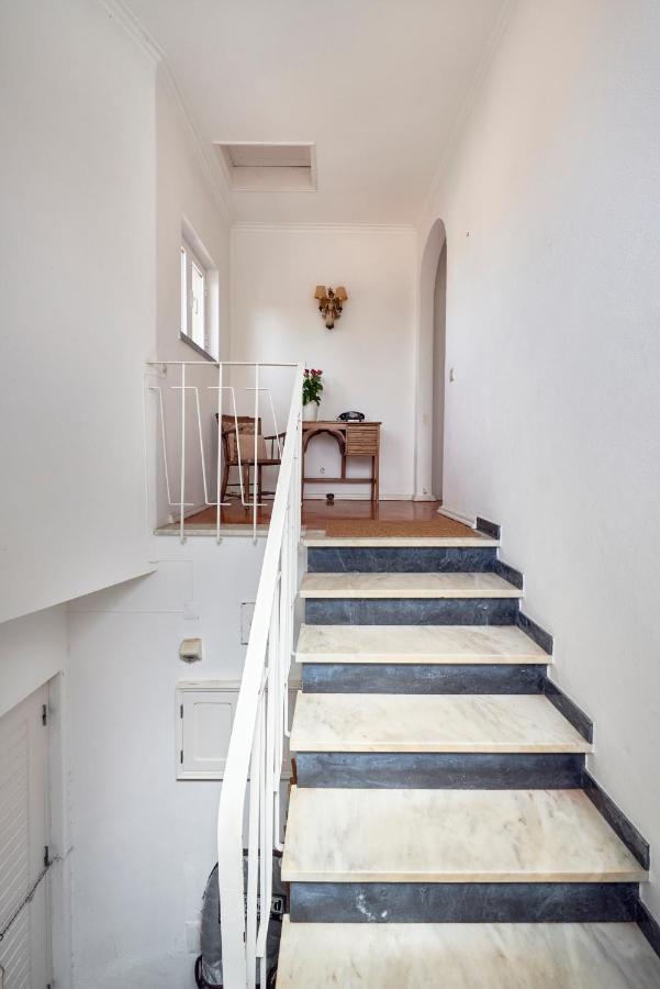 Bright Apartment With Garden In Cascais Extérieur photo