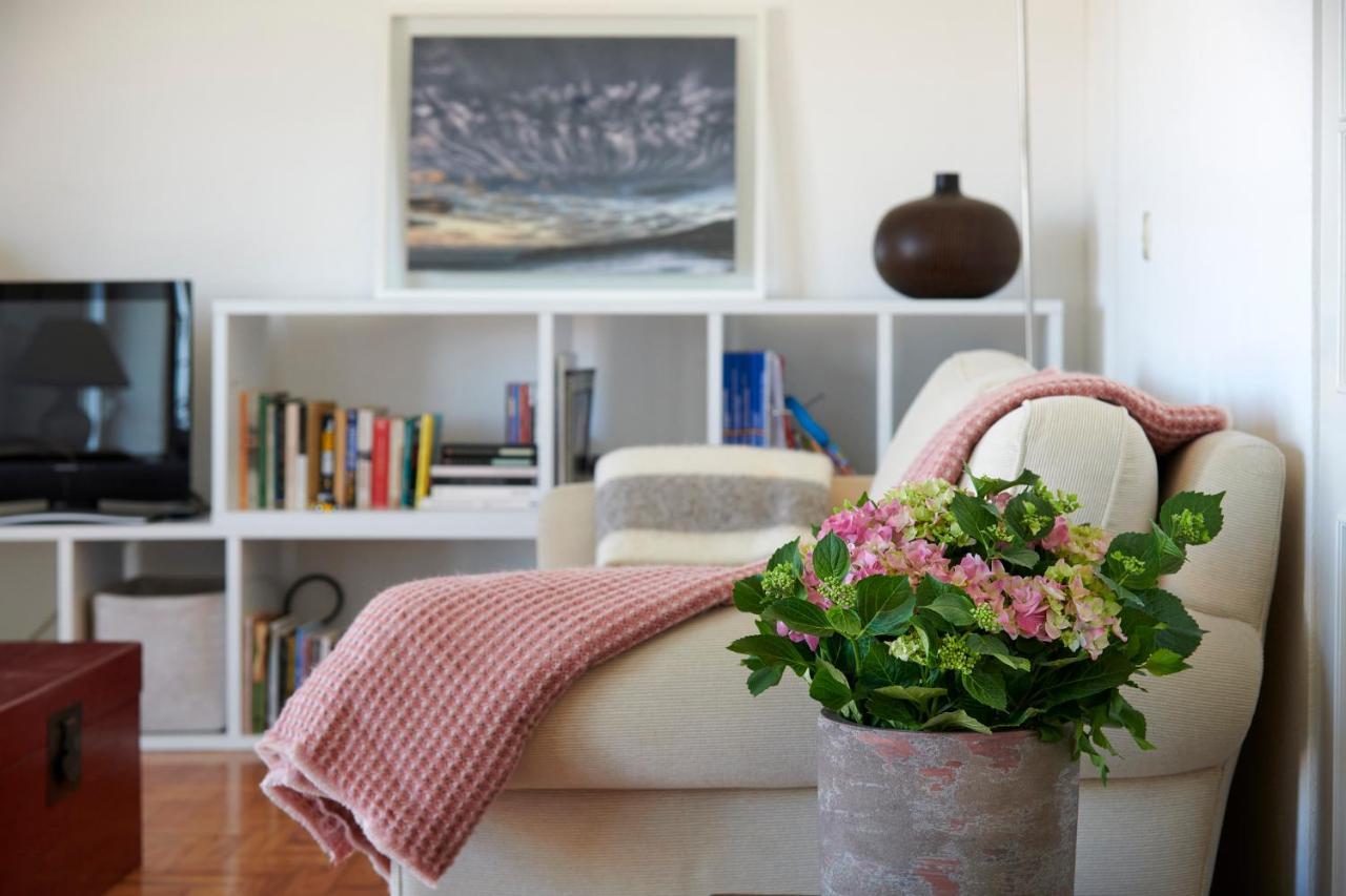 Bright Apartment With Garden In Cascais Extérieur photo
