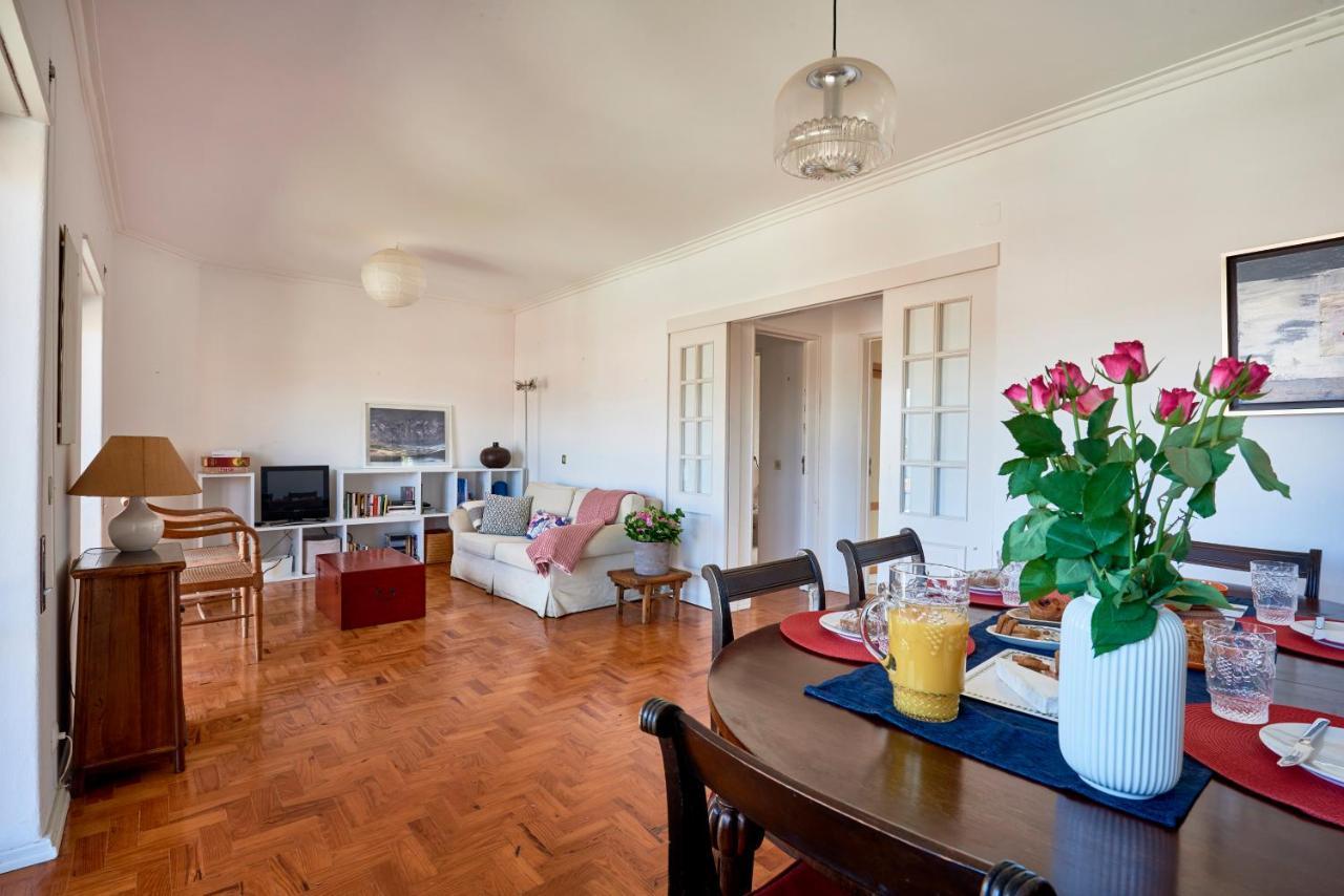 Bright Apartment With Garden In Cascais Extérieur photo